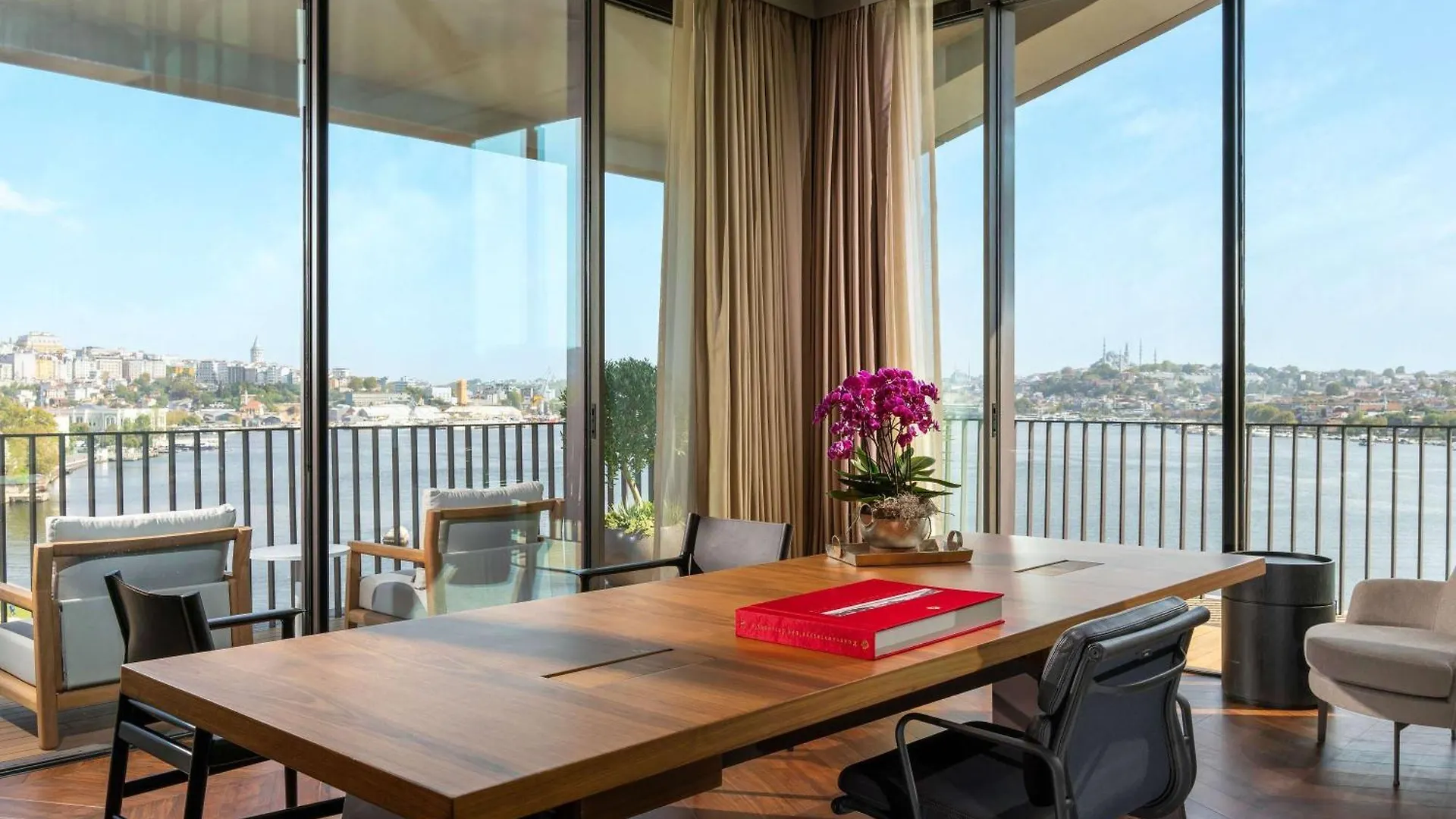 Отель Rixos Tersane Стамбул