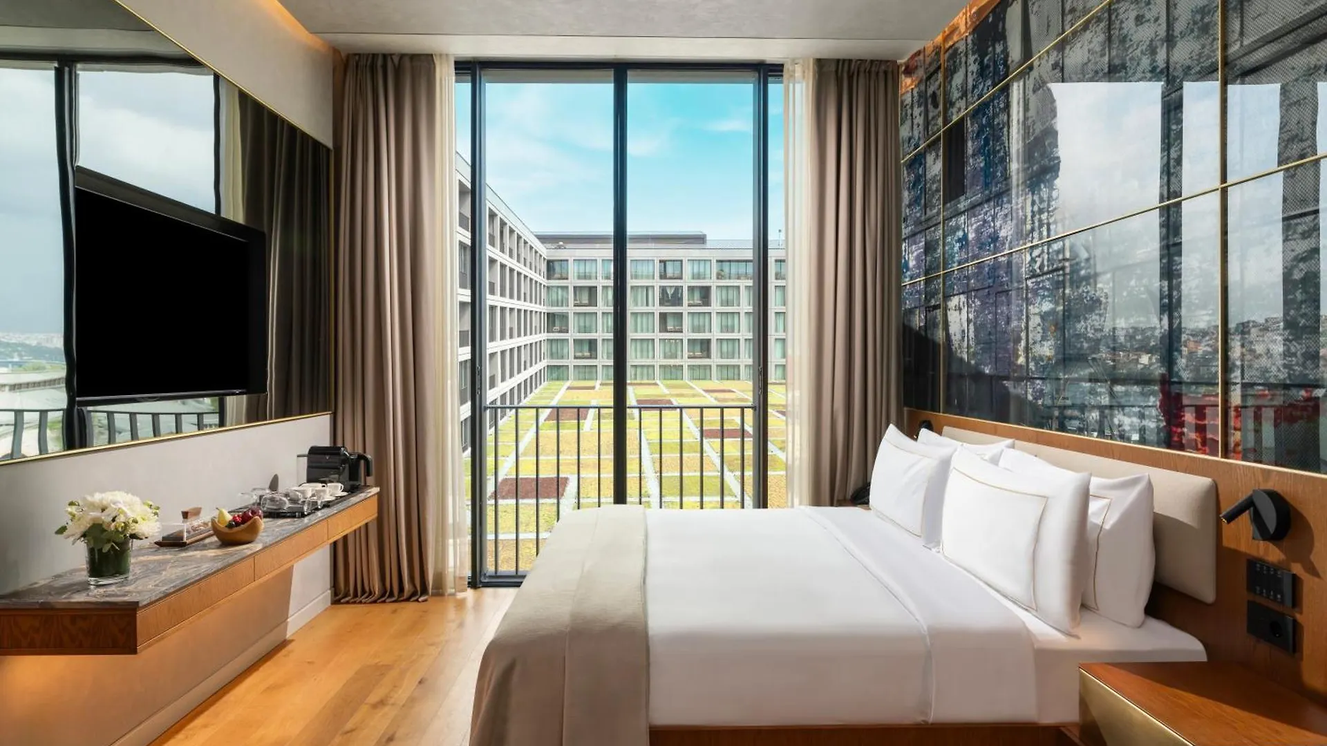 Rixos Tersane Istanbul Hotel